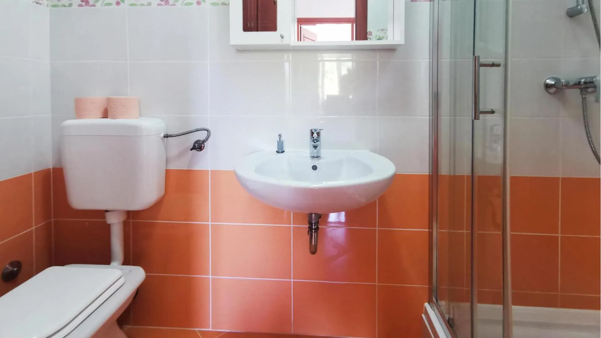 Lovely Apartment In Novi Vinodolski With Kitchen